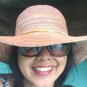 Meet your Posher, Cheryl